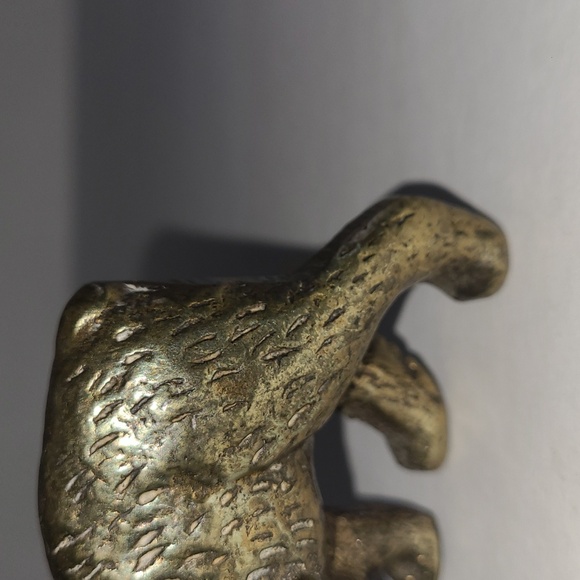 Vintage Brass Bobcat - Picture 3 of 8